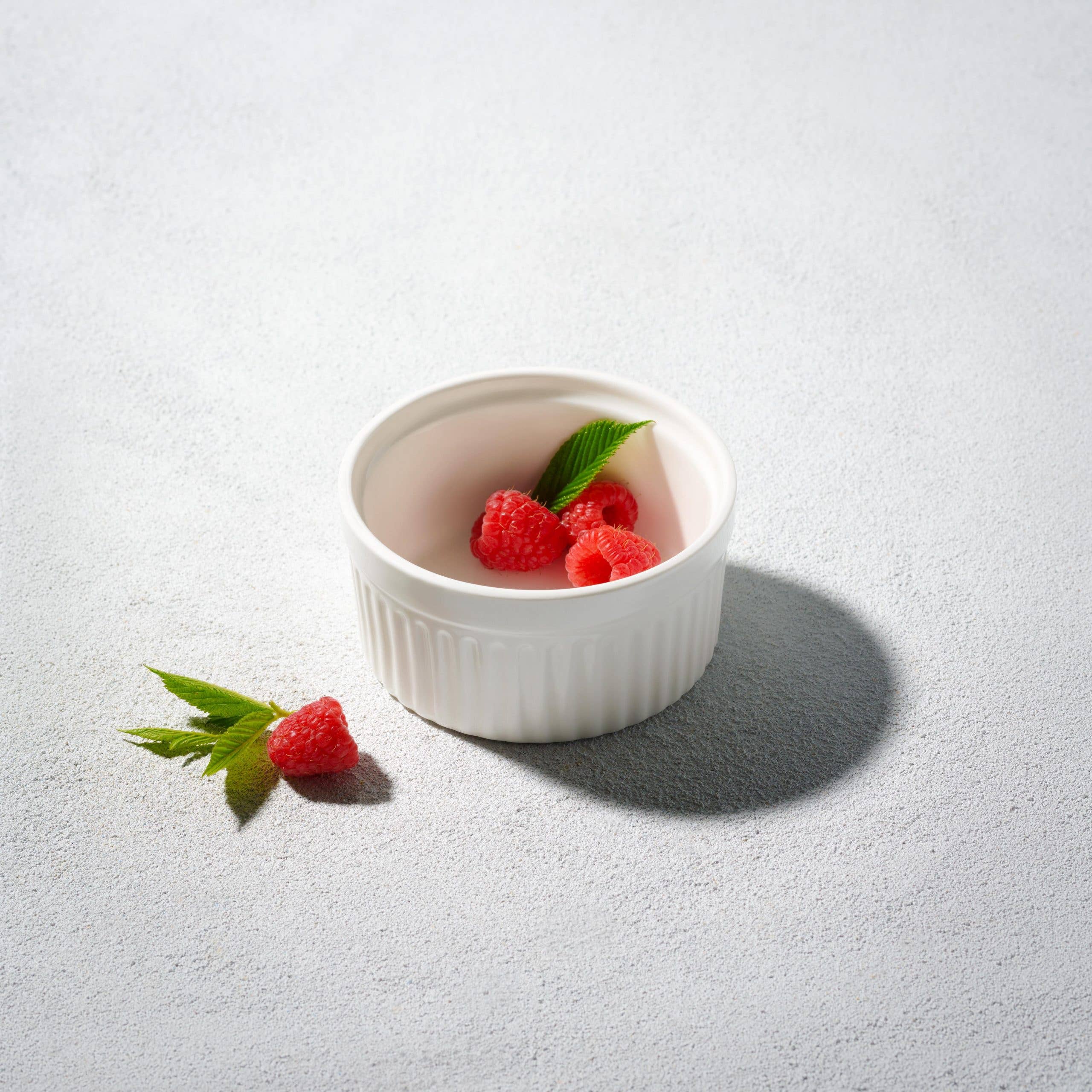 Kadra Kitchenware - Wholesale Ramekin - Vikko Lightning - White Round Ramekin, 7.5 oz 4"