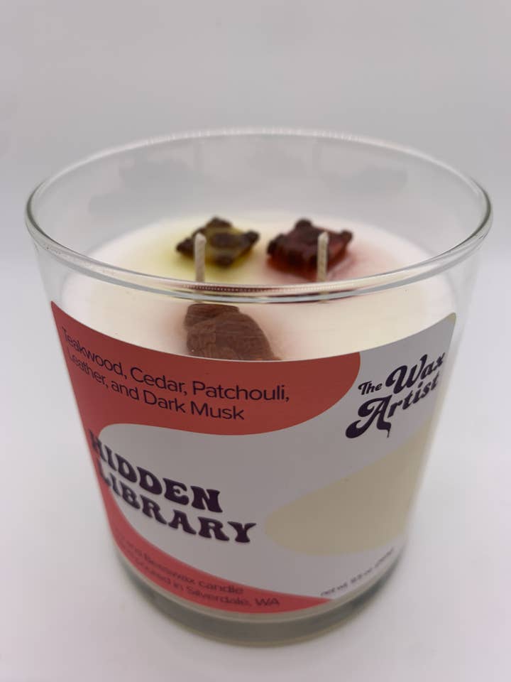 Libreria nascosta per la vendita all'ingrosso da parte di The Wax Artist