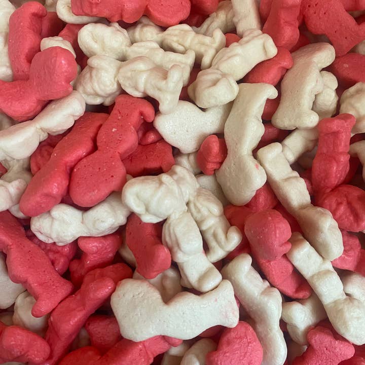 Christmas Elves 5 Pieces - Freeze Dried Sweets for wholesale by Freeze Dried Sweets