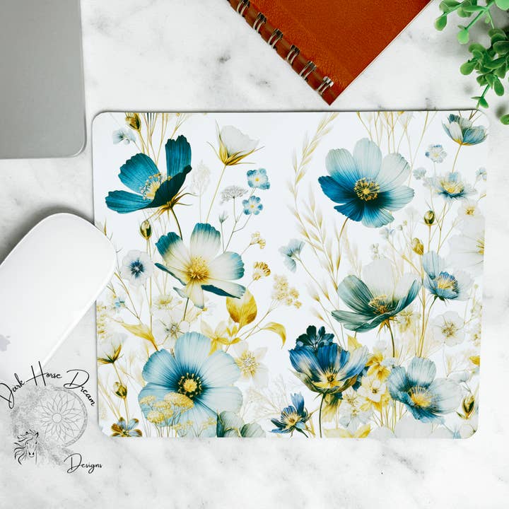 Flores silvestres, acuarela azul y amarilla, alfombrilla de ratón para venta al por mayor de Dark Horse Dream Designs LLC