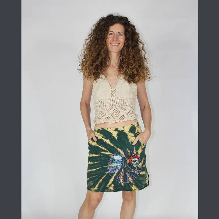 Jayli Clothing - Wholesale Skirt - Women's - THE WHEEL MINI SKIRT Cotton Lycra Mini Skirt w/Grateful Dead