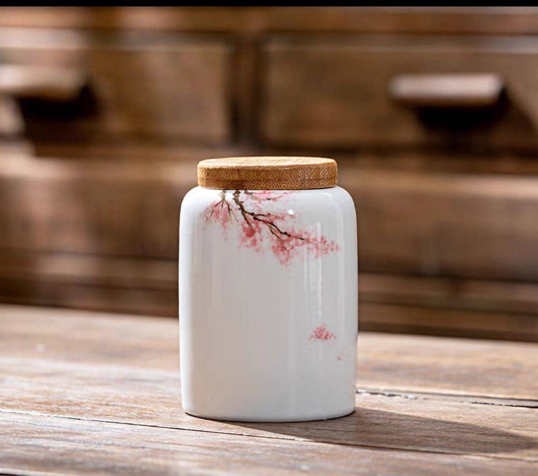 Green Pastures Wholesale – wholesale Burkar – Eleganta vita keramiska teburkar - Set med 6 mönster inspirerade av östlig kultur7