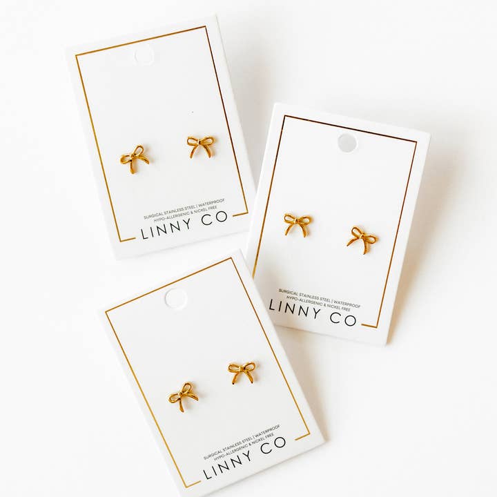 LINNY CO - Wholesale Stud/Post Earrings - Screwback Stud Earrings - Sadie - Gold11