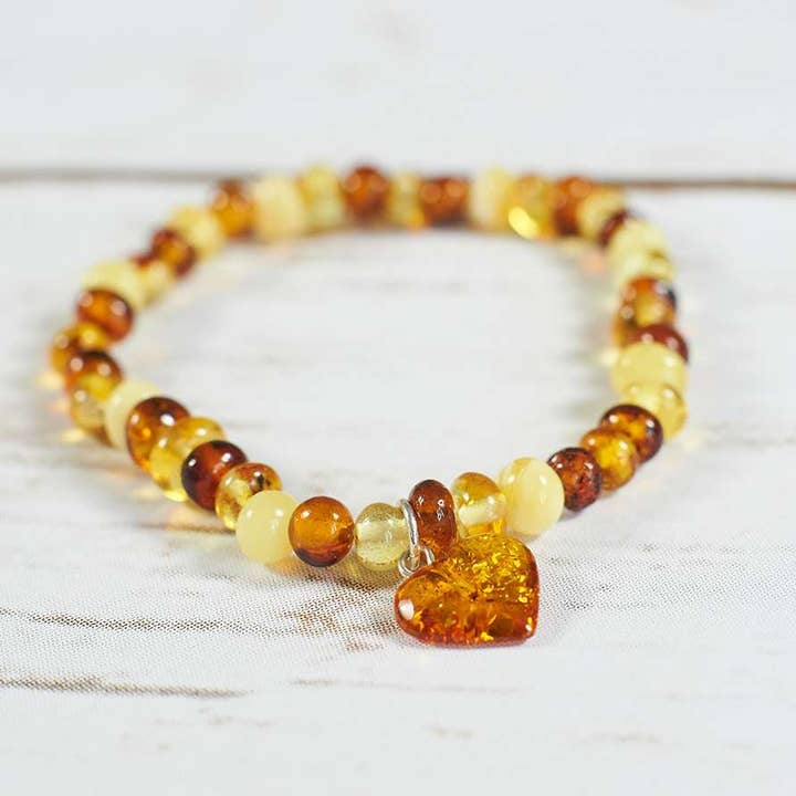 Bracciale con perline in ambra baltica Bracciale a cuore in ambra per la vendita all'ingrosso da parte di Marcin Waryszak