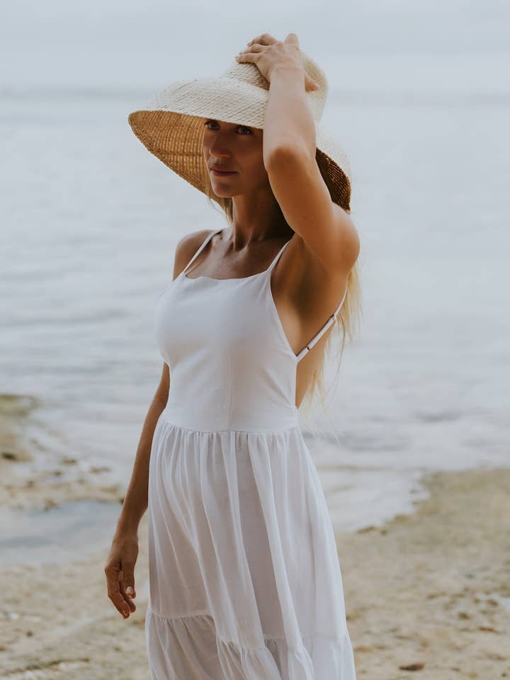 Island Luxe Serena Maxi Dress in White for wholesale by WALLIS AND JAZZ