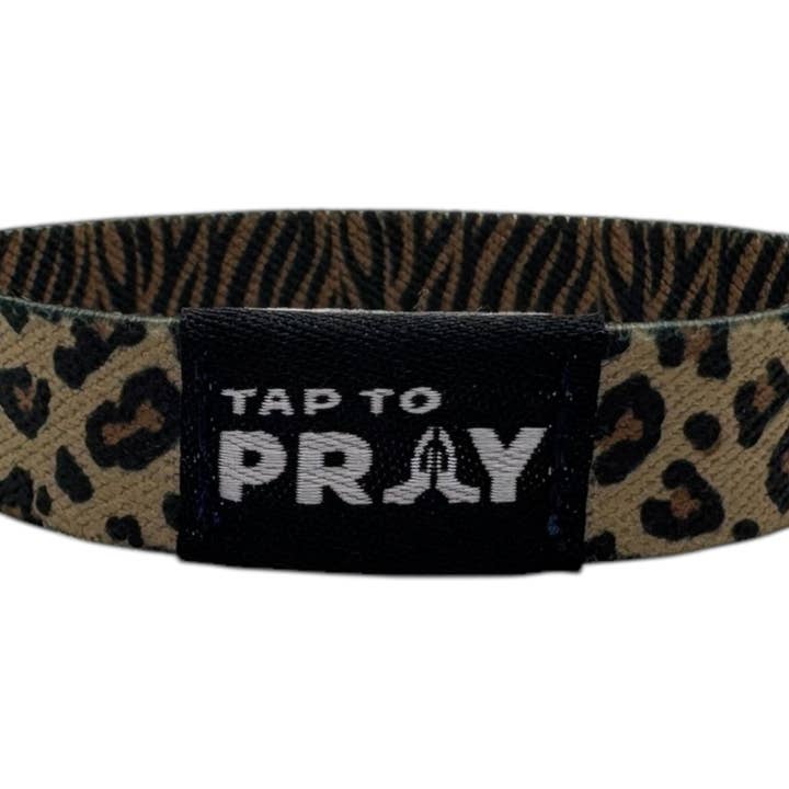 Versible - Wholesale Wristband - Tap To Prayâ„¢ Wristbands - Safari Leopard