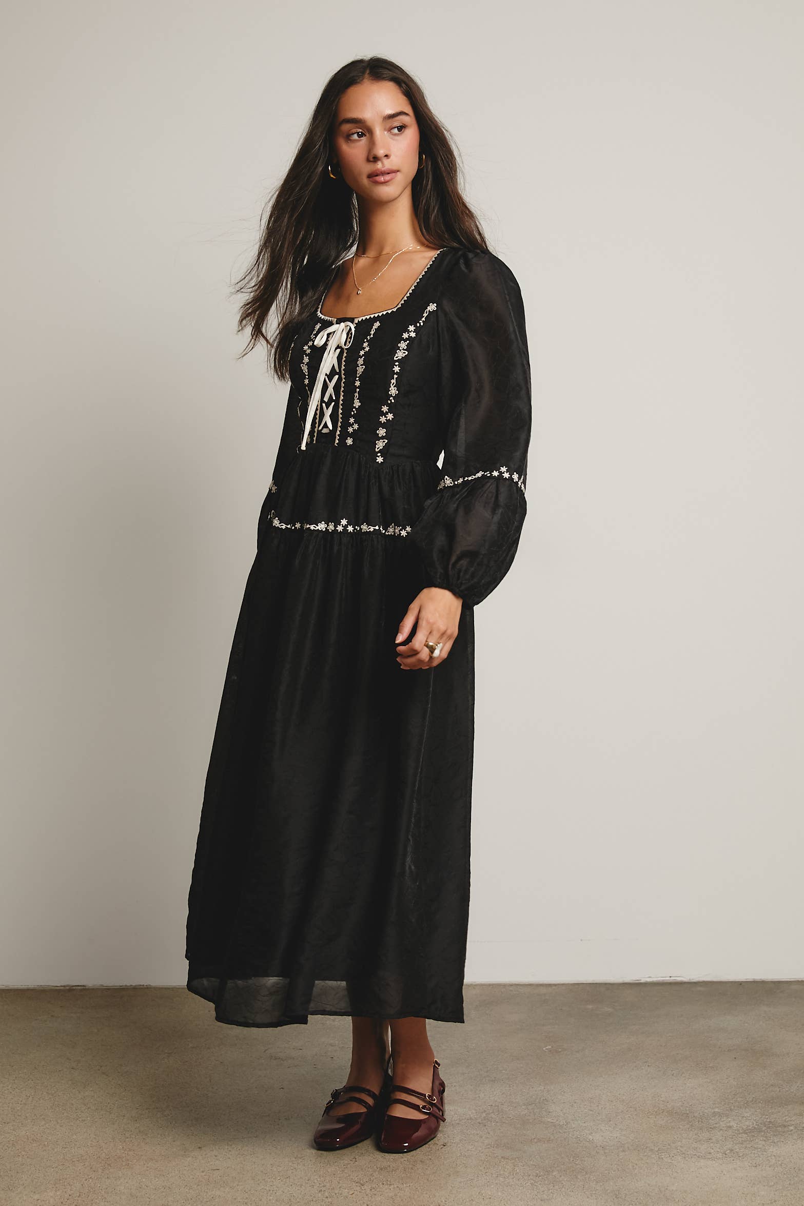 Black Floral Jacquard Corset Midi Dress FD0006 for wholesale on Faire7