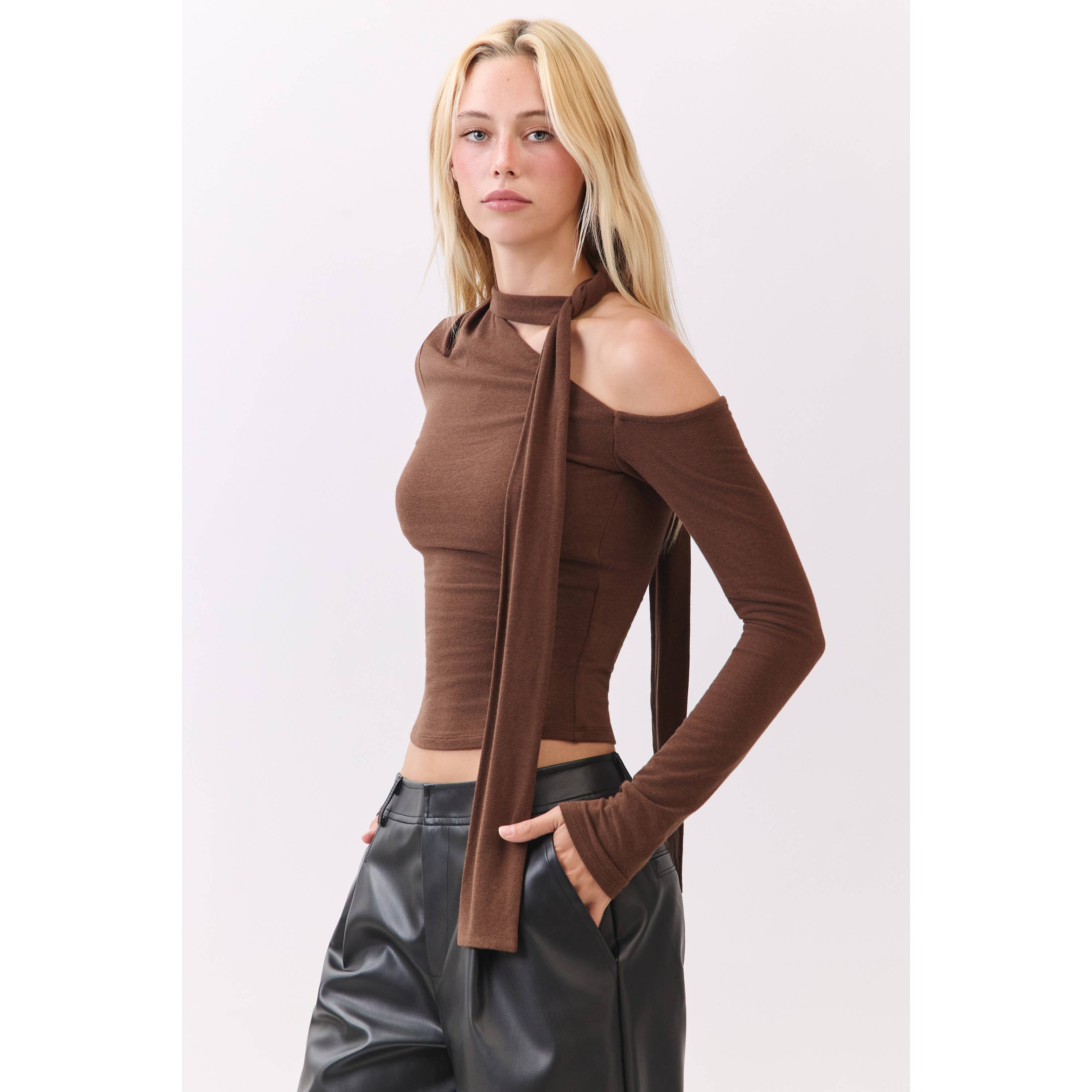 Honey Mango - Wholesale T-Shirt - Women's - Asymmetric Neckline Knit Top2