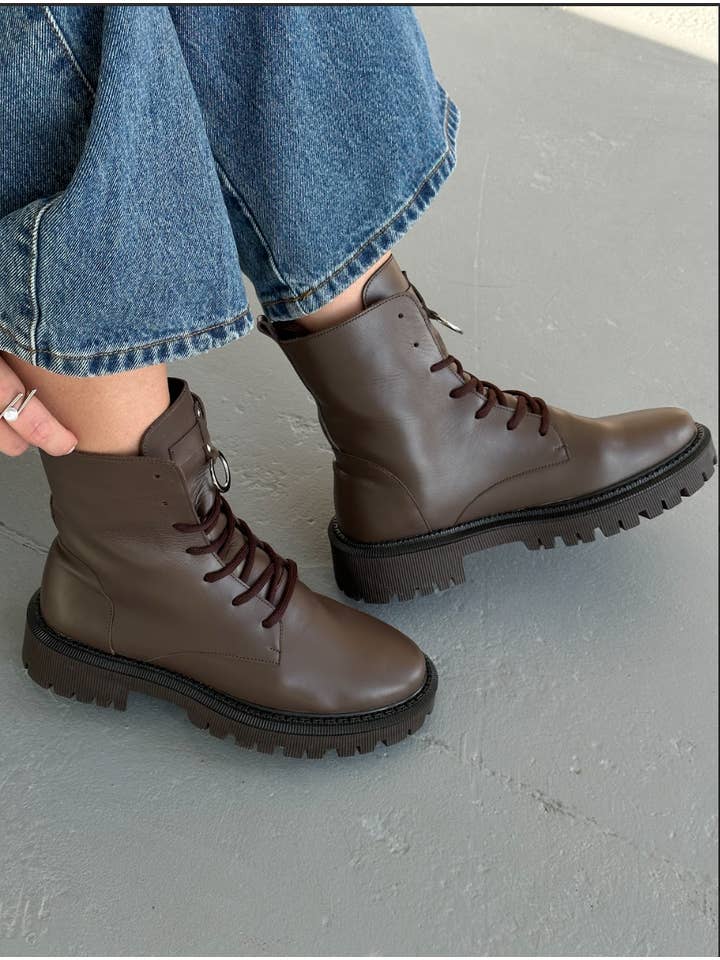 Nenya Fashion Limited - Wholesale Combat/Military Boots - Women's - Ankle Strap Boots In Black Legion
