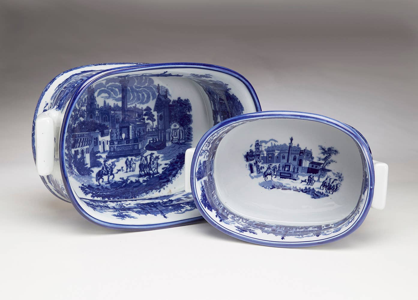 AA Importing - Vente Pot - Ensemble de 2 jardinières scène de village italien bleu et blanc5