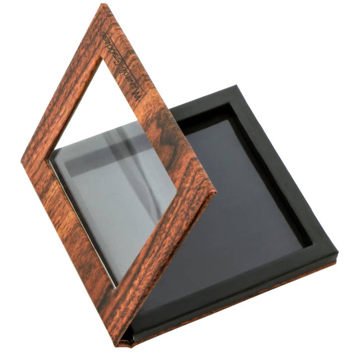 Tavolozza magnetica vuota per la vendita all'ingrosso da parte di Kylie's Professional