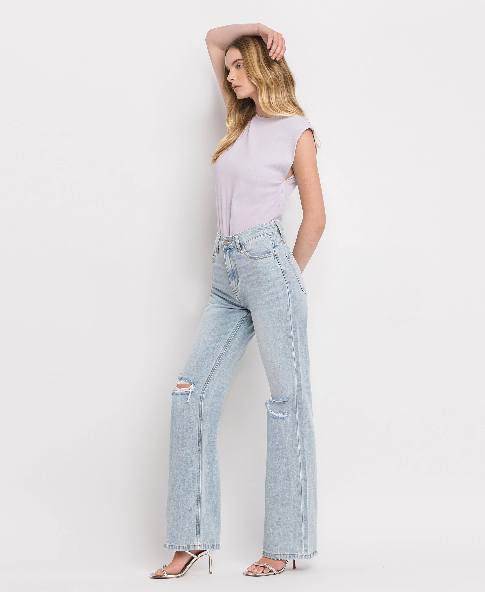 BARELY WORN 90'S VINTAGE SUPER HIGH RISE FLARE JEANS V2473 for wholesale on Faire10
