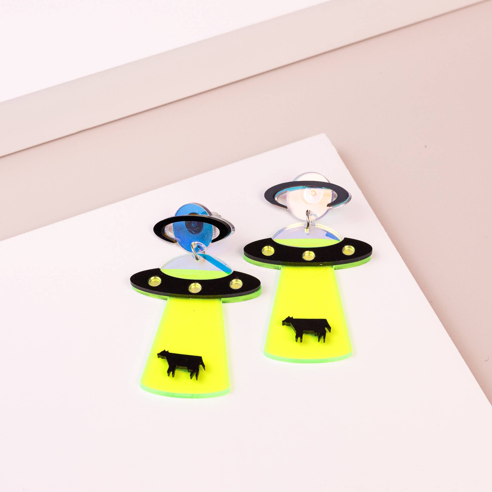 Bewaltz - Wholesale Dangle Earrings - Dangle Earrings- UFO Cow