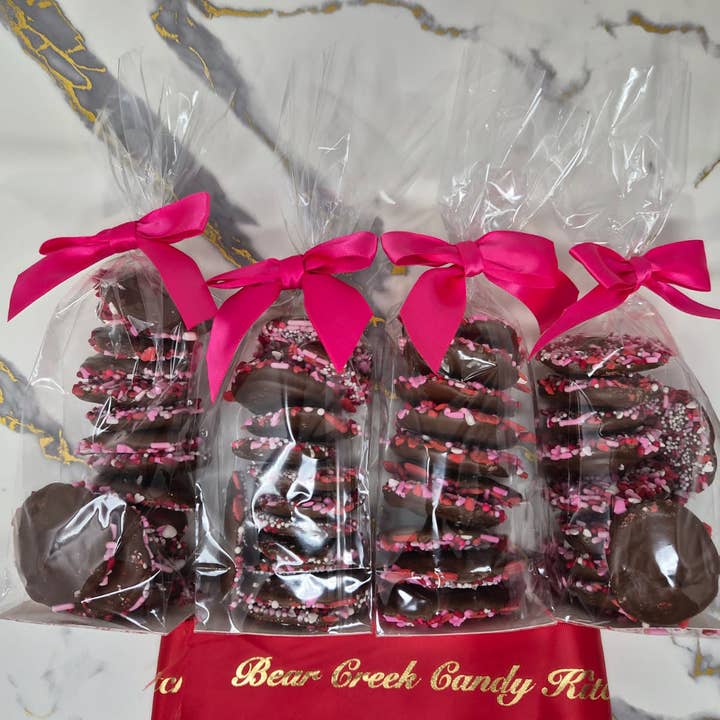 Valentinstag Nonpareilles 4 Beutel in Übergröße für den Großhandel von Bear Creek Candy Kitchen