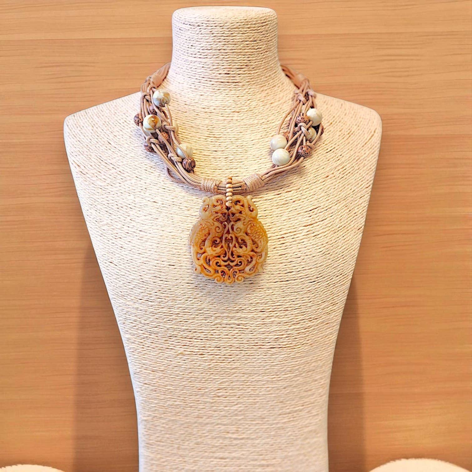 Bijoux Envie Statement Jewelry - Wholesale Halskettinghanger - Chunky hangerketting met agaat kralen | Statement sieraden1