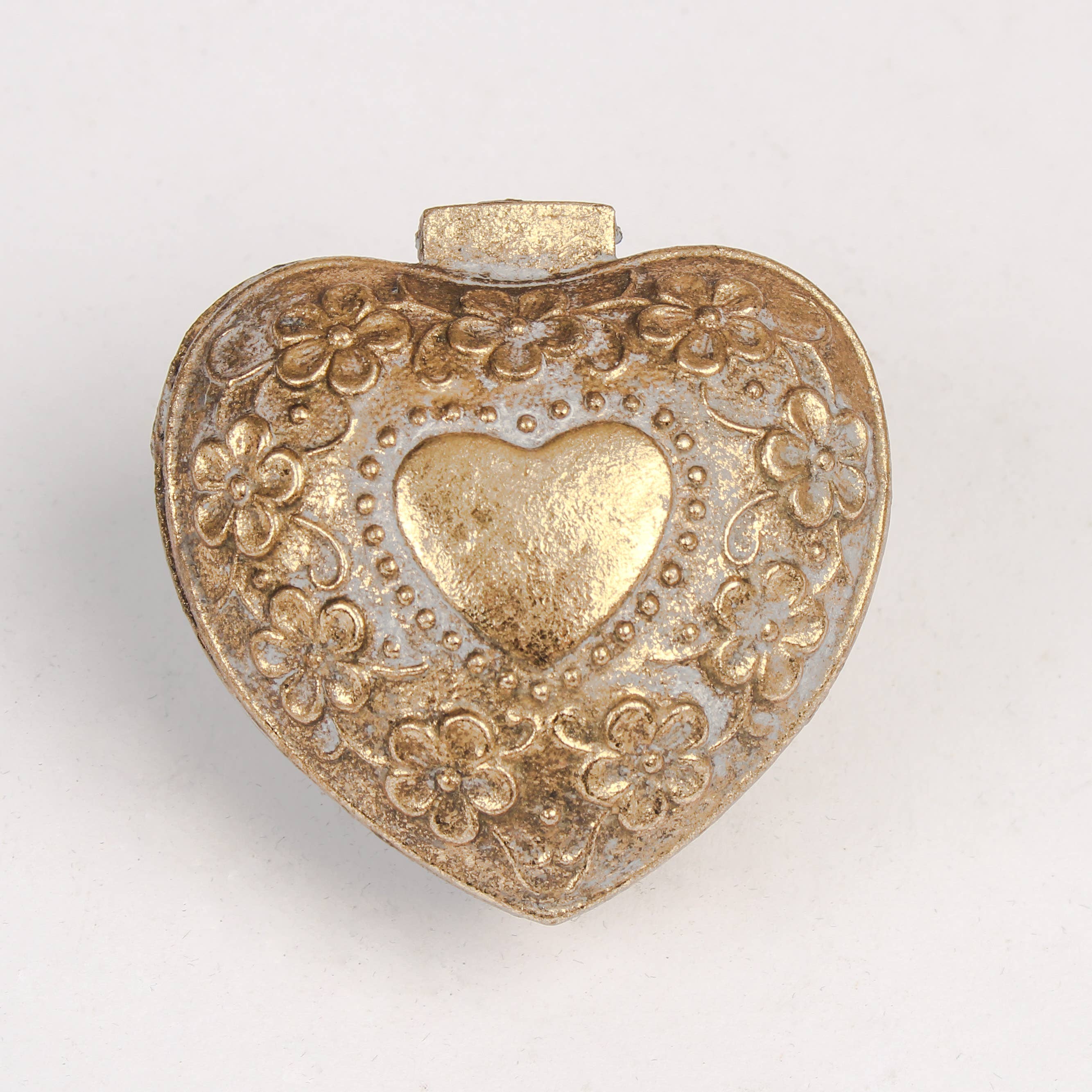 Originals International Ltd - Wholesale Decorative Box - Distressed White & Gold Heart Trinket Box – Keepsake Storage1