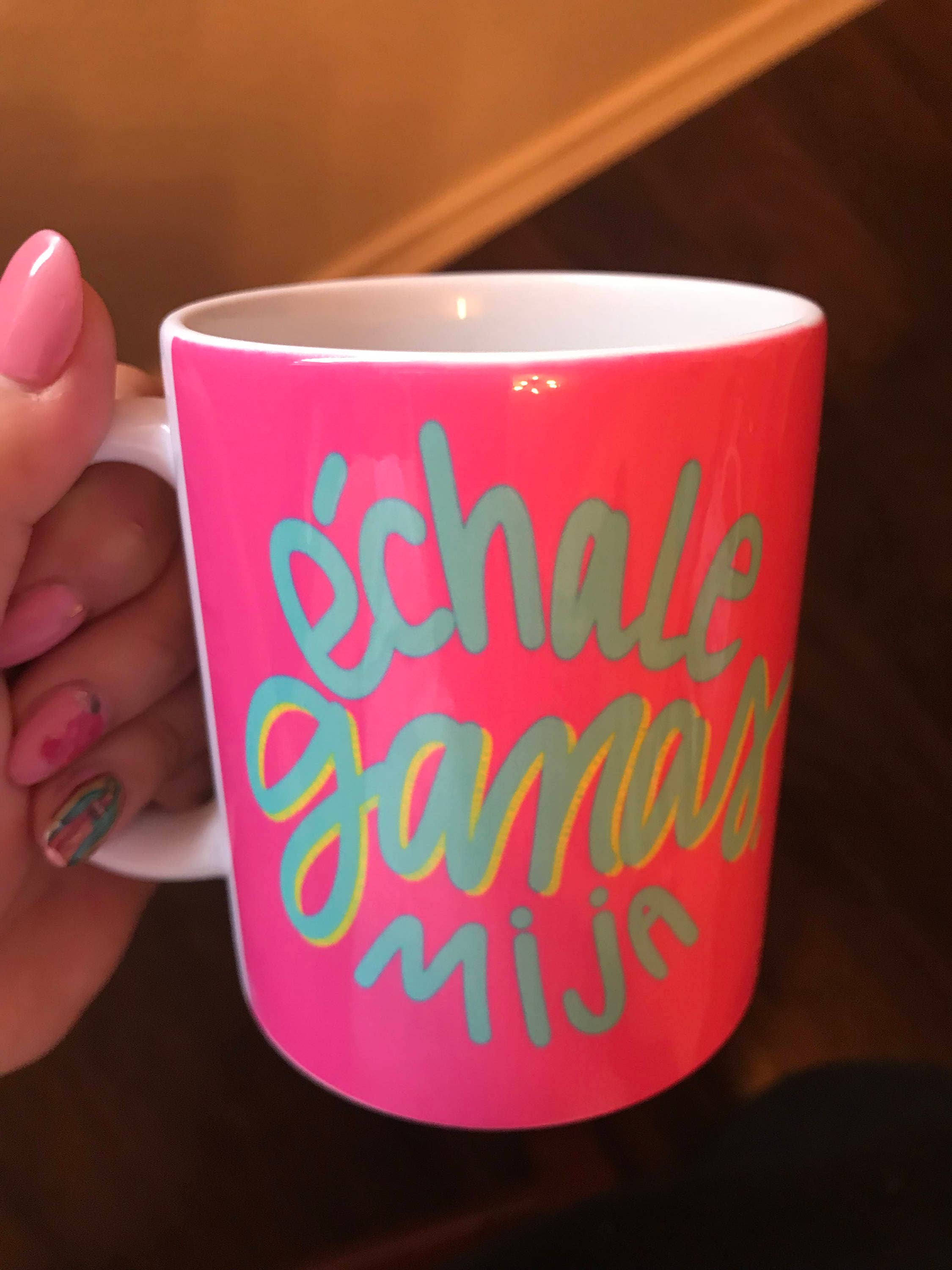 Very That - Vendita all'ingrosso  - Tazza Echale Ganas in ROSA! di Very That | Tazza a Colori | Chingona3