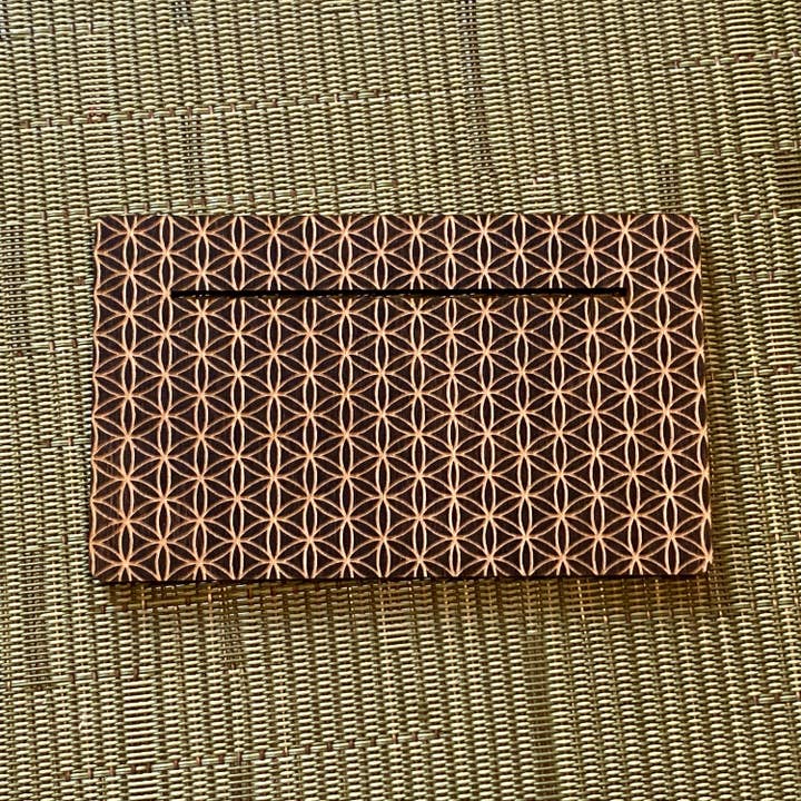 Zen and Meow - Wholesale Tarot Cards - Flower of Life Tarot Card Holder