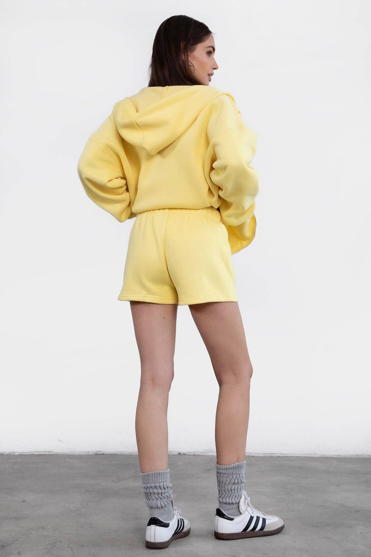 TICTOC - Wholesale Lounge Shorts - Women's - MOMO Plush Fleece Lounge High Waist Fleece Shorts62