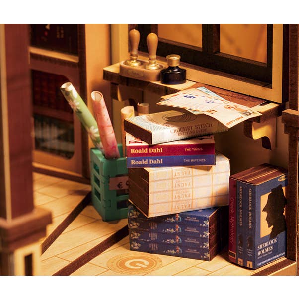 Hands Craft - Wholesale Puzzle - Kids - DIY Book Nook Kit: Bookstore12