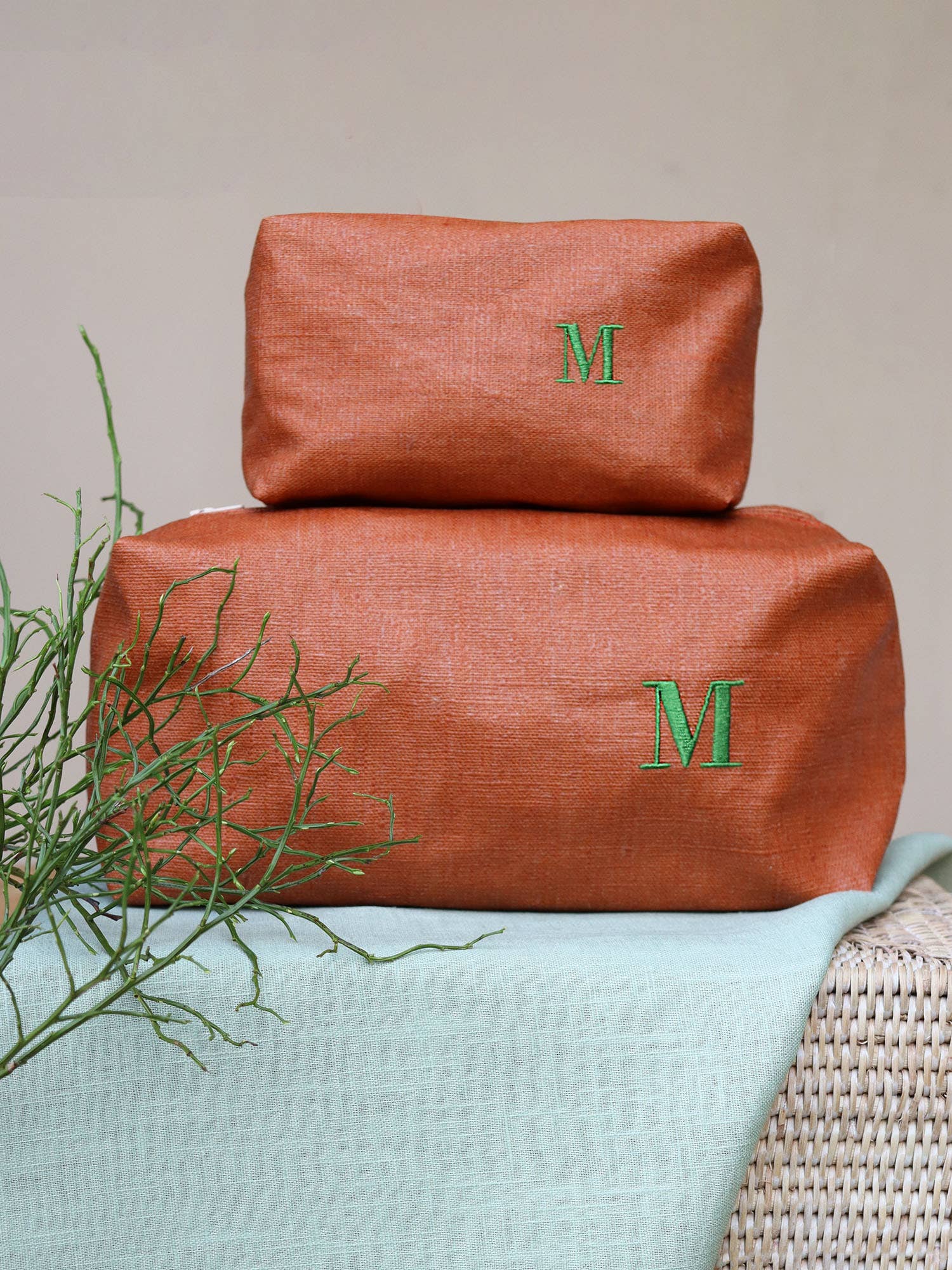 Giardino Segreto - Wholesale Makeup/Cosmetic Bag - CUSTOMIZABLE stain-resistant linen beauty16