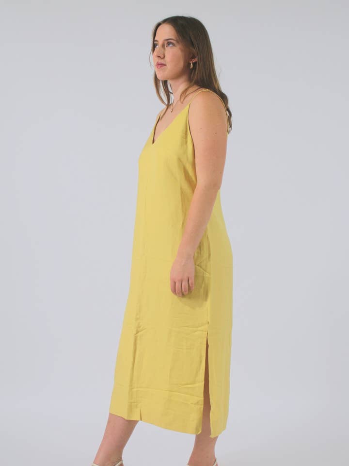 Abito Maxi in Lino 100% per Tutti i Corpi per la vendita all'ingrosso da parte di All Bodies