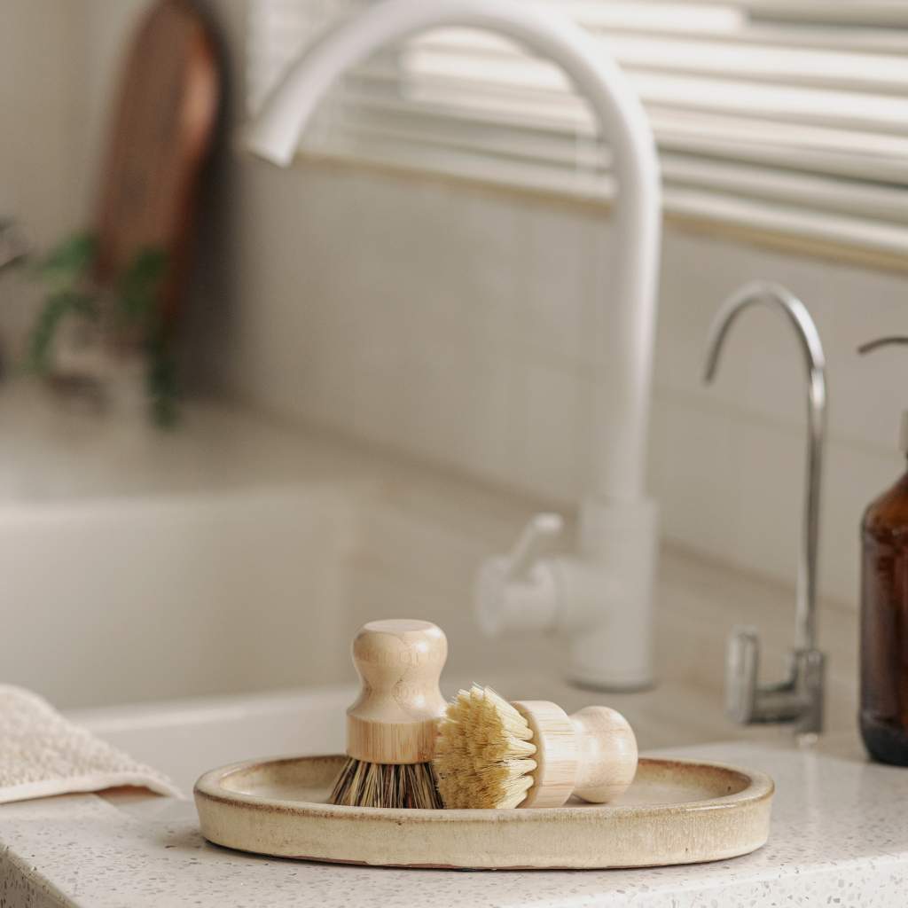 Jungle Culture - Wholesale Cleaning Brush - Bamboo Dish Brushes | Set of 2 Washing Up Scrubbing Brushes5