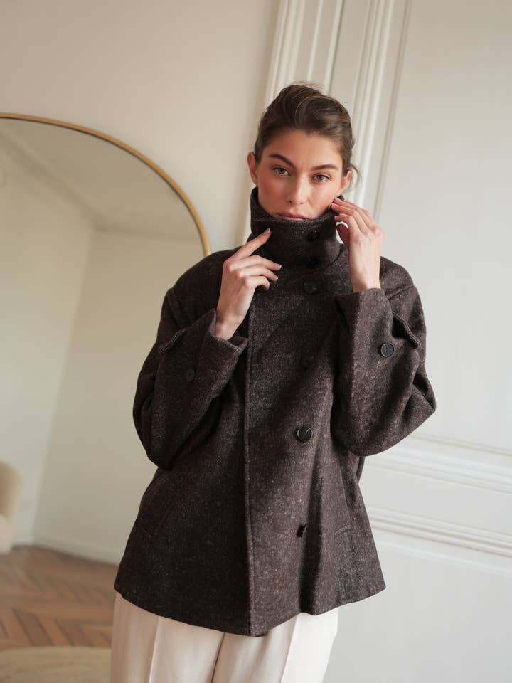 short wool coat for wholesale by Laura Laval Paris