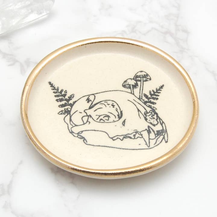 Teschio di Gatto con Felci: Piccolo Piatto Decorativo (3”) per la vendita all'ingrosso da parte di Compost Design