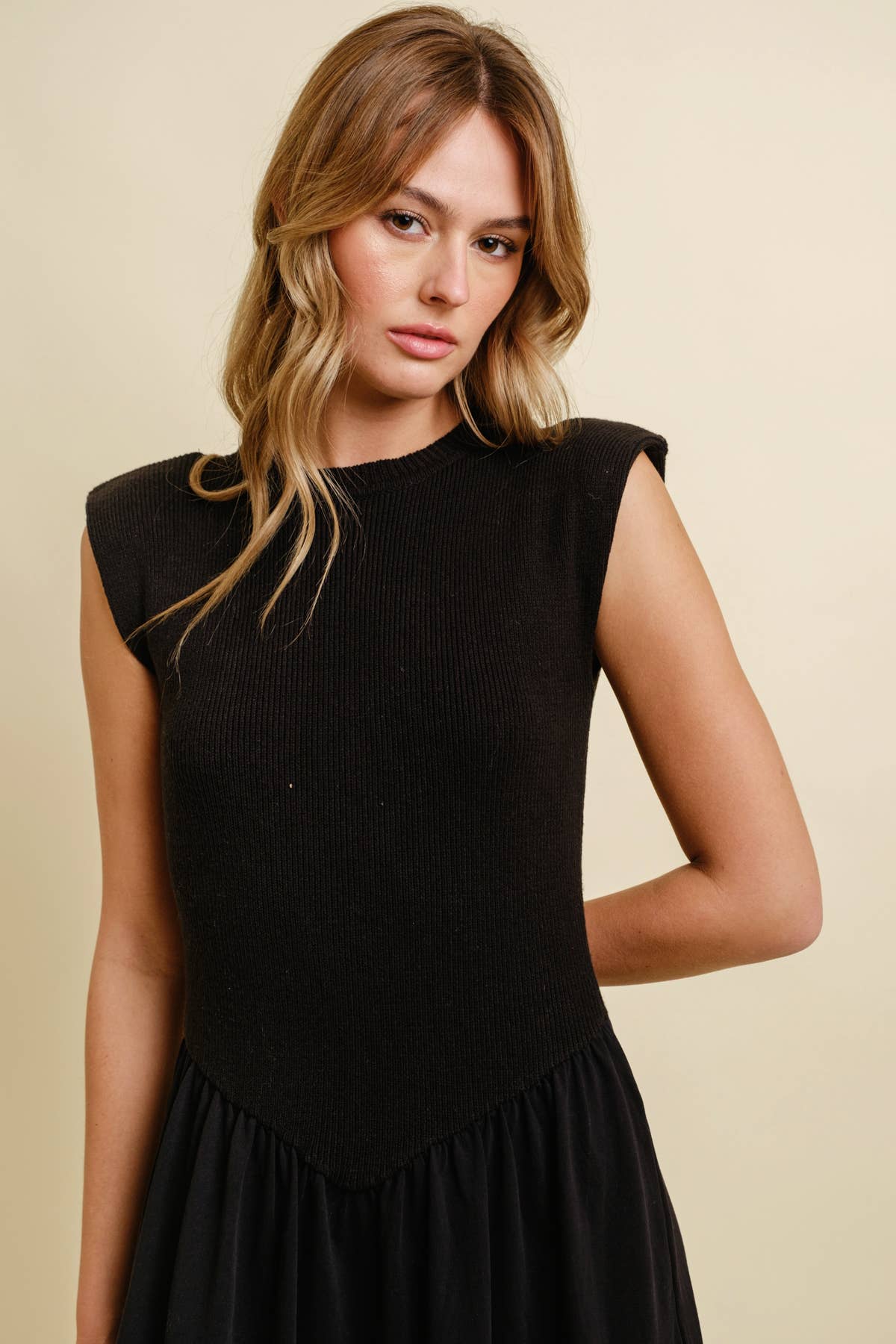 Cloud Ten - Wholesale Dress - Women's - CSW11891 - CAP SLEEVE CONTRAST PLEATED MIDI DRESS15