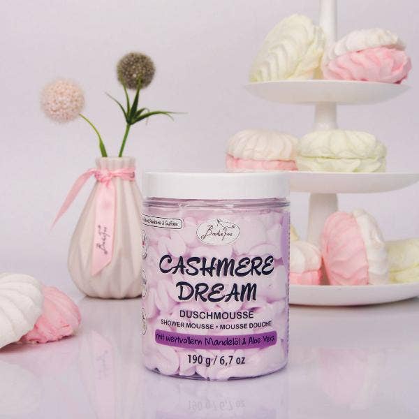 Mousse de Douche Rêve de Cachemire - gel douche crémeux et nourrissant pour la vente par BadeFee