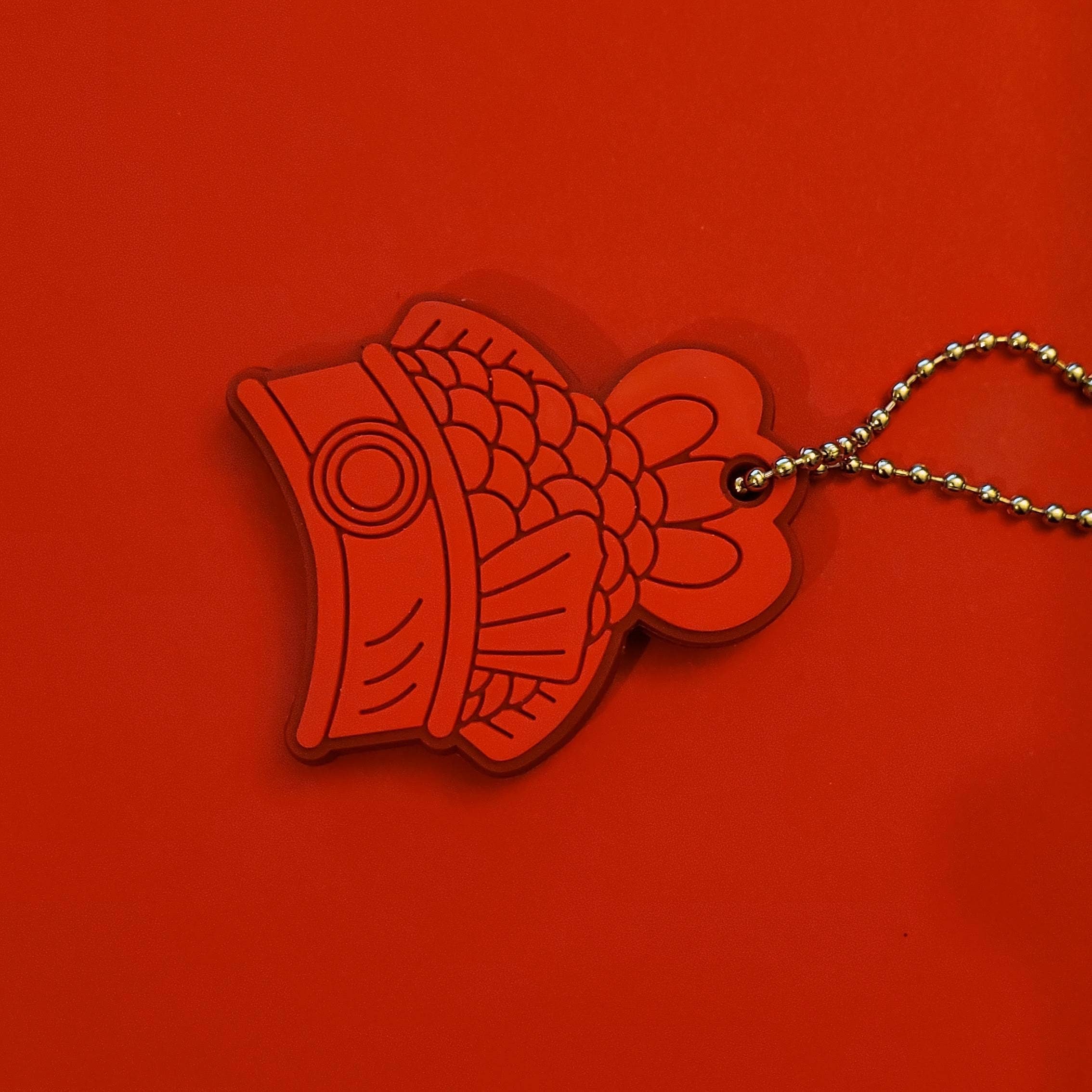 Opalescent Eel Illustration & Design - Wholesale Keychain - Unisex - Taiyakey Keycaps - Fish Shaped Key Covers7