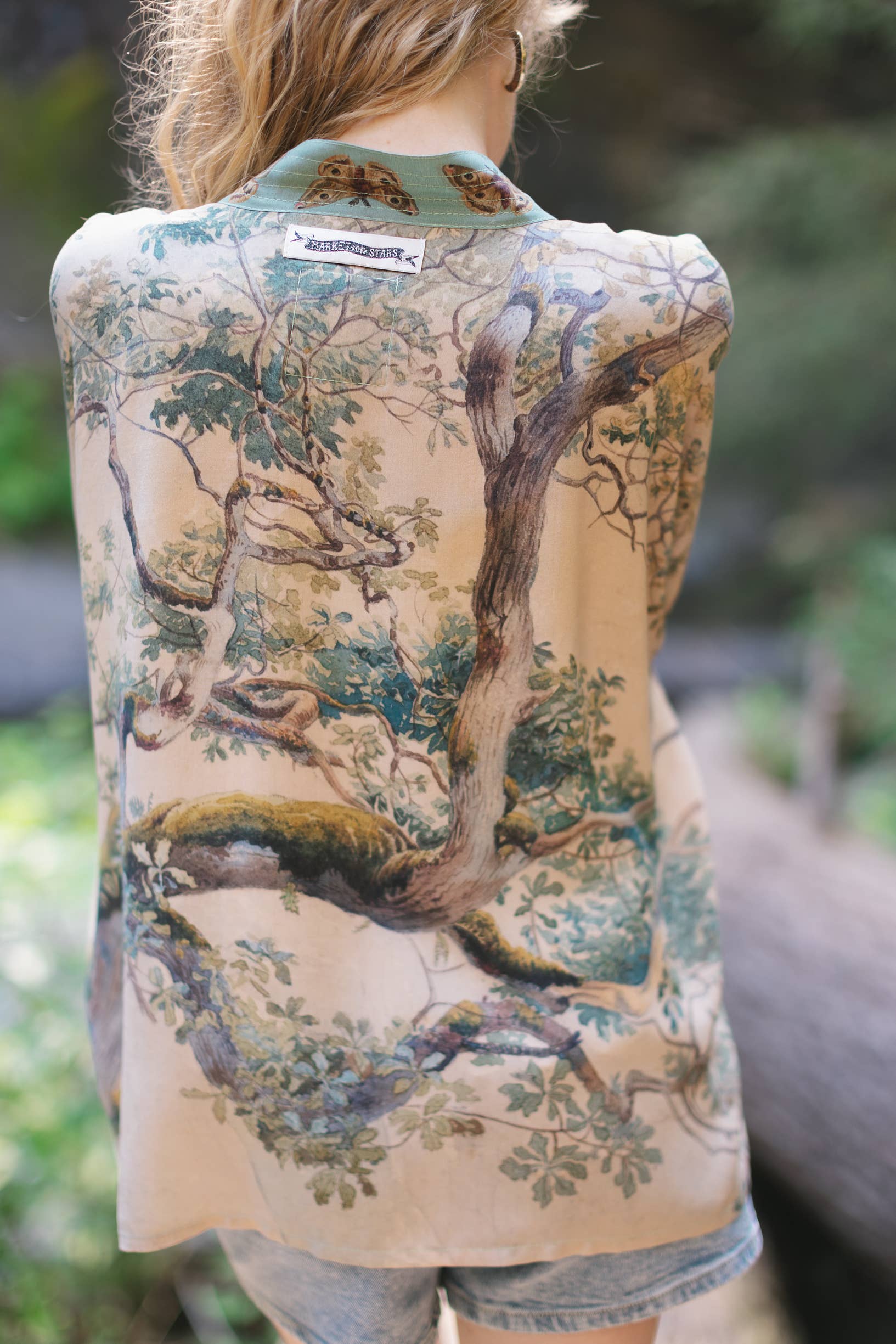 Market of Stars (USA) - Wholesale Kimono - Women's - Earth & Sky Pixie Duster Cropped Kimono w/ Trees6