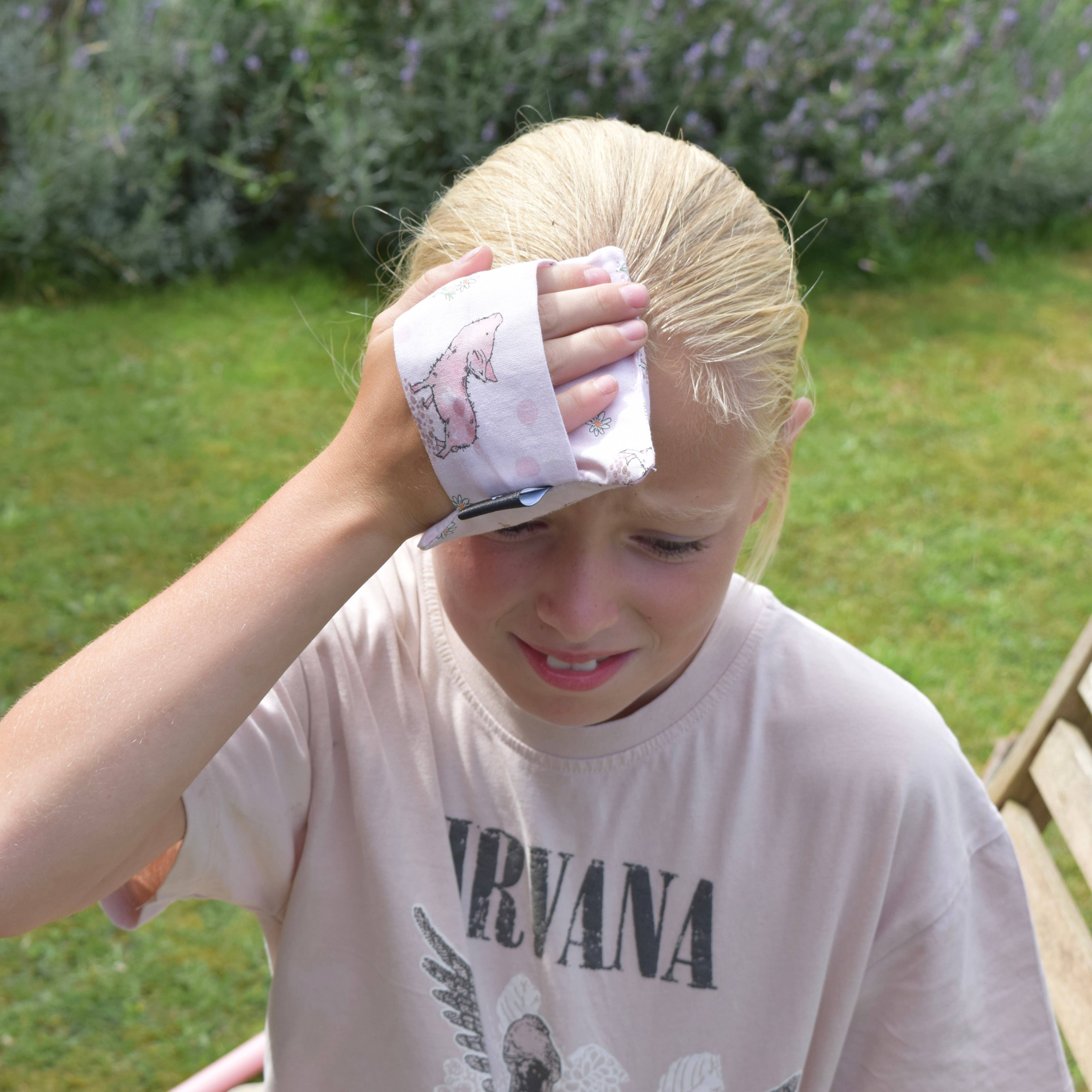 Lou Bees – wholesale Hot/cold compress – Kids Ouchy Pouchys. Hot and Cold Rice Pack for life’s little9