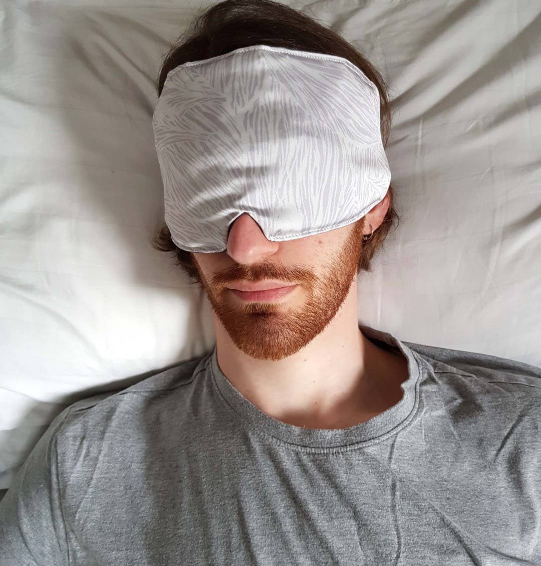 Ilke Usluca Design – wholesale Sleep/eye mask – Reversible Calm Sleep Mask4