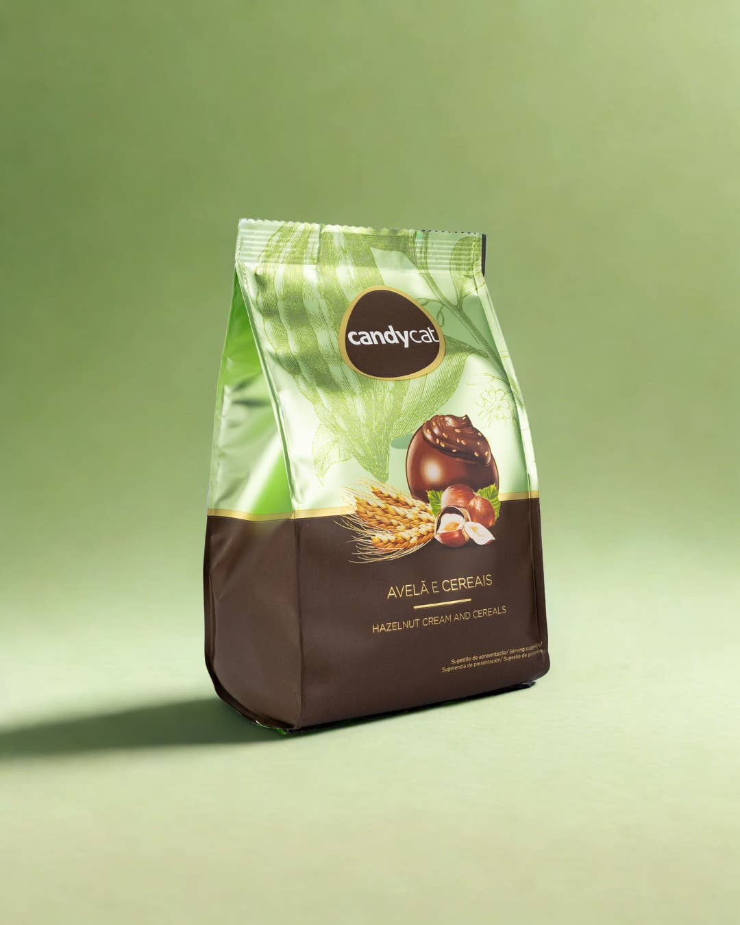 Candycat – wholesale Chocolate-covered sweets – Hazelnut & Cereal Chocolates Sachet - 134g