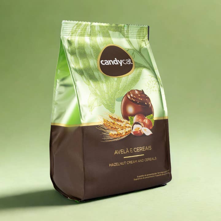 Candycat – wholesale Chocolate-covered sweets – Hazelnut & Cereal Chocolates Sachet - 134g0