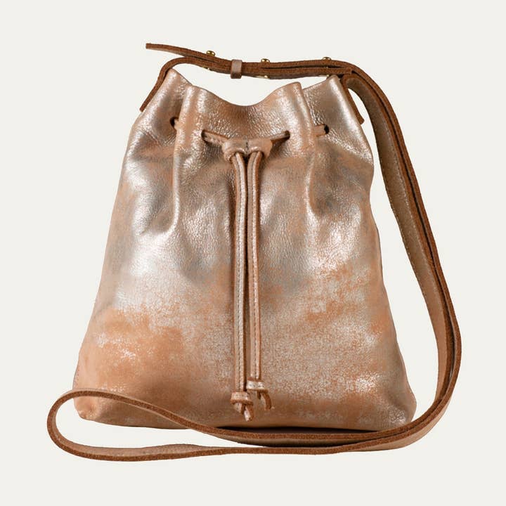 Mini-schoudertas | Blush Metallic Leder + Gouden Hardware voor wholesale door Paulyjen