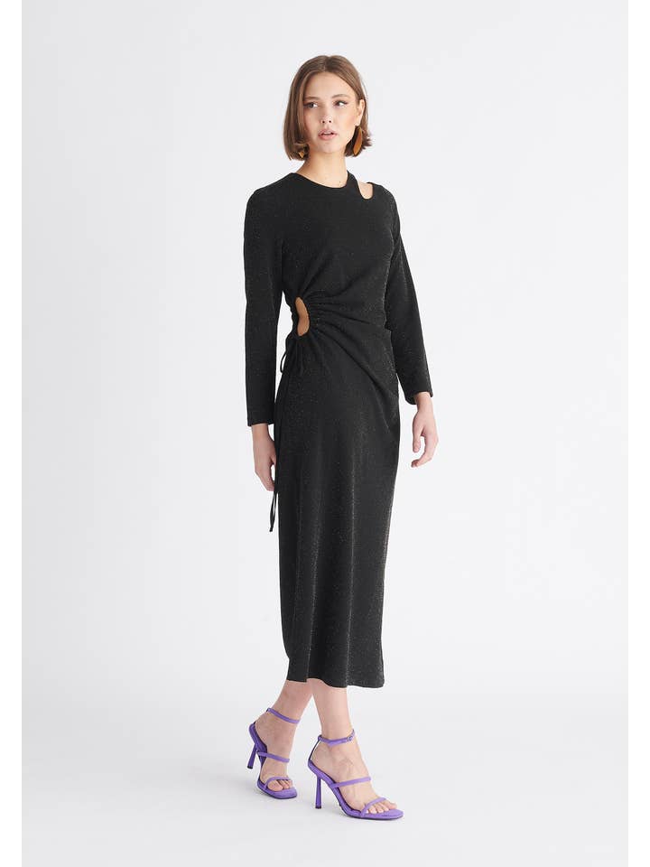 Paisie – Großhandel Kleid – Damen – Glitzerndes Kleid mit Ausschnitt1