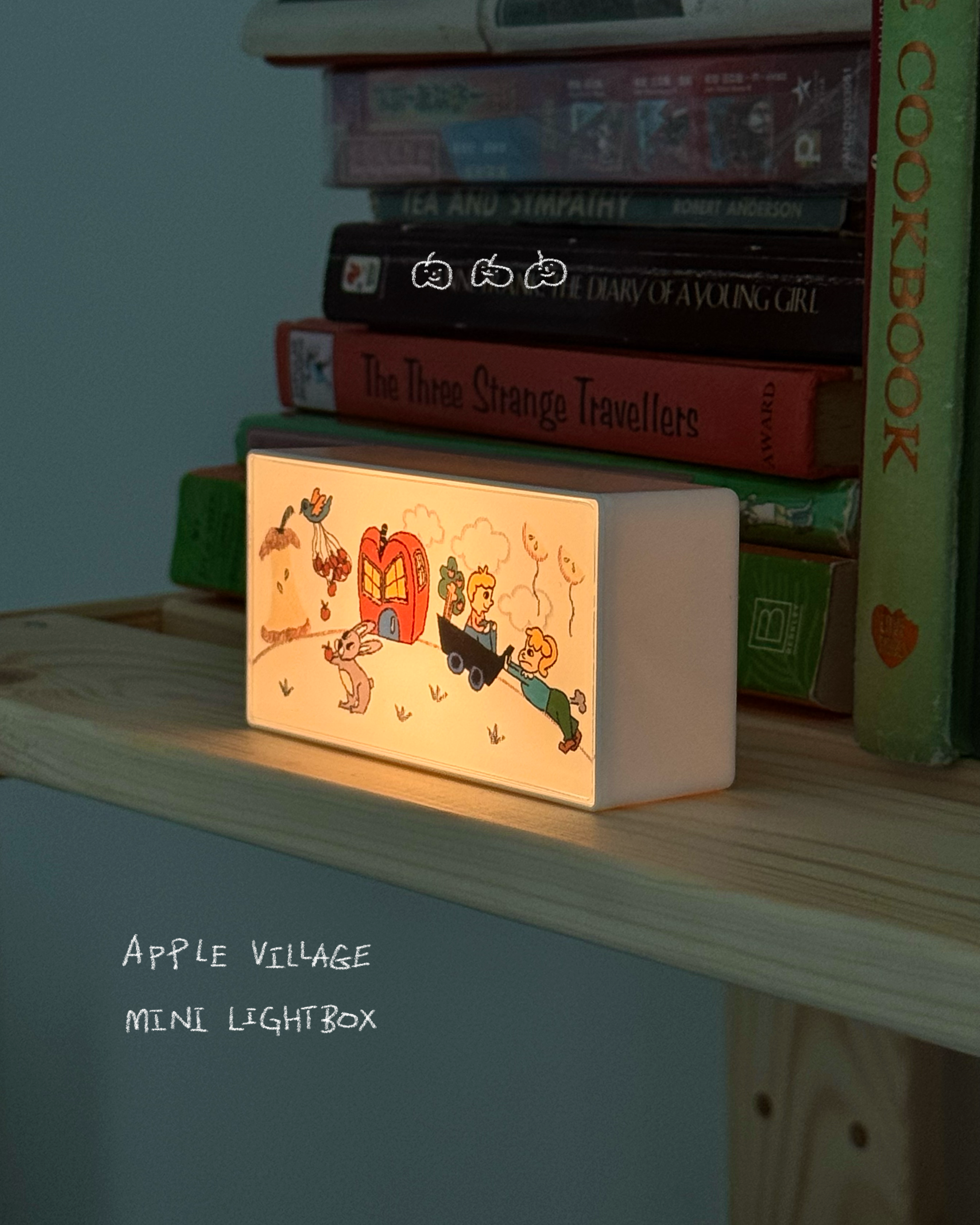 ohimgood – Engroshandel Bordpynt – Apple Village Magnetisk Lyskasse0