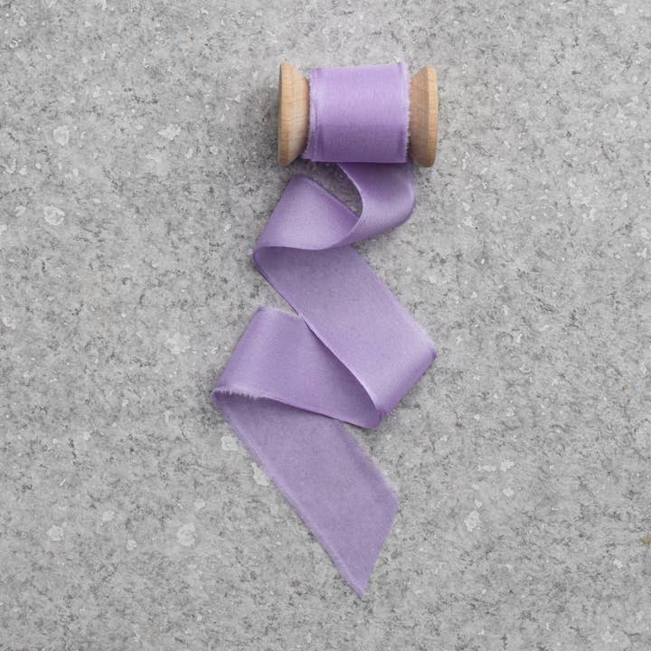 Big Daisy - Wholesale Ribbon – Gift wrapping - Silk Habotai Ribbon #32 LAVENDAR0