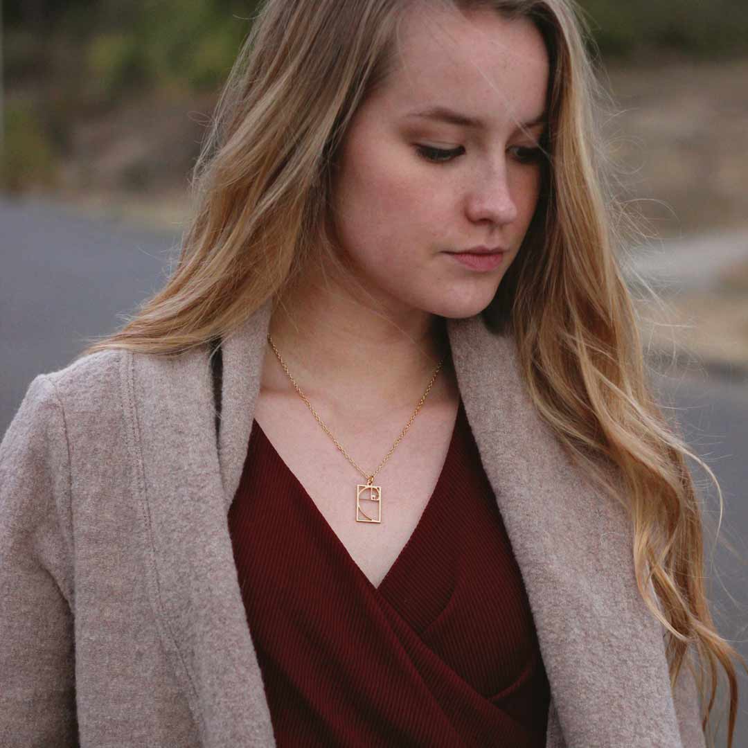 Boutique Academia - Wholesale Pendant/Charm Necklace - Fibonacci Necklace1