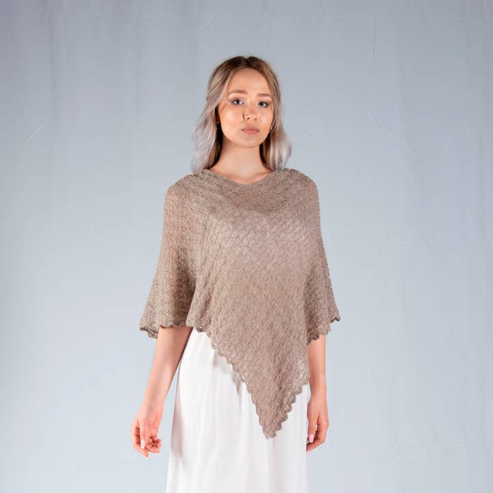 JULIACA BABY ALPACA PONCHO and other Purchase Wholesale guanti walking. Free Returns & Net 60 Terms on Faire trending on Faire.