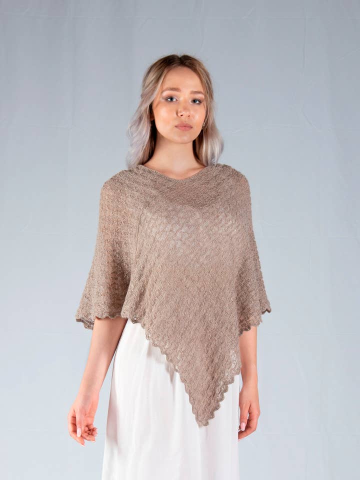 INKANTI - Wholesale Poncho - Women's - JULIACA BABY ALPACA PONCHO15