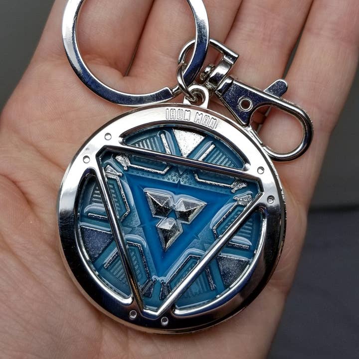 Collectors Outpost - Vendita all'ingrosso Portachiavi - Unisex - Portachiavi Reattore Arc di Iron Man Marvel Avengers