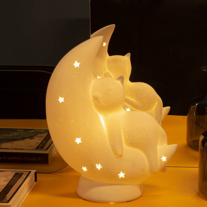 L. GLOW Home - Wholesale Accent/Desk Lamp - Porcelain Lamp -Cat On The Moon