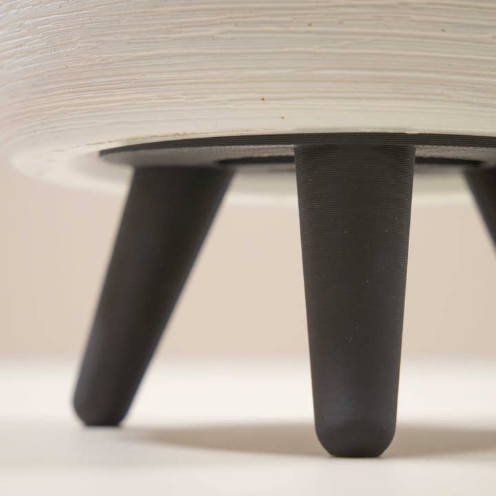 Plant Pot Legs – Modern Tripod Plant Feet for Indoor Planter for wholesale by Vantage 3D Prints