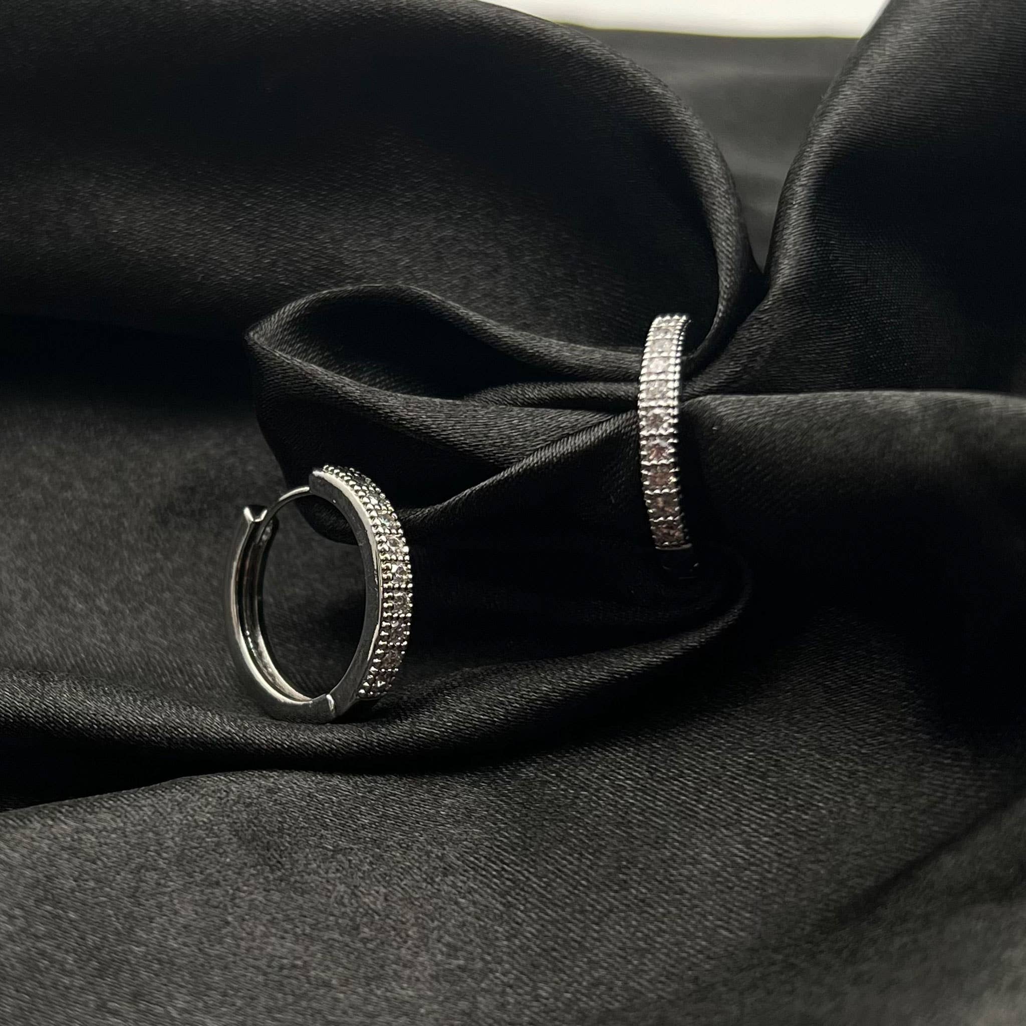 Howard's - Wholesale Hoop Earrings - Pave Style Hoop Earrings9