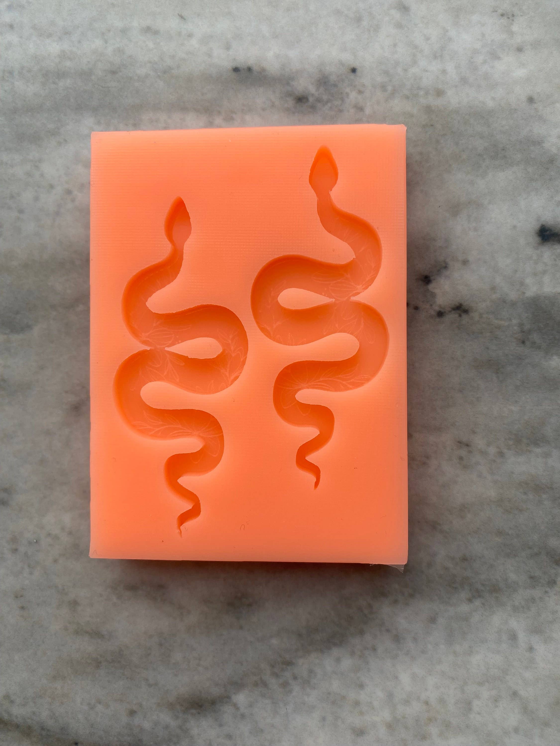 EllaRaeMouldsVinyls – wholesale Hantverkstillbehör – Blommig ormörhänge silikonform2