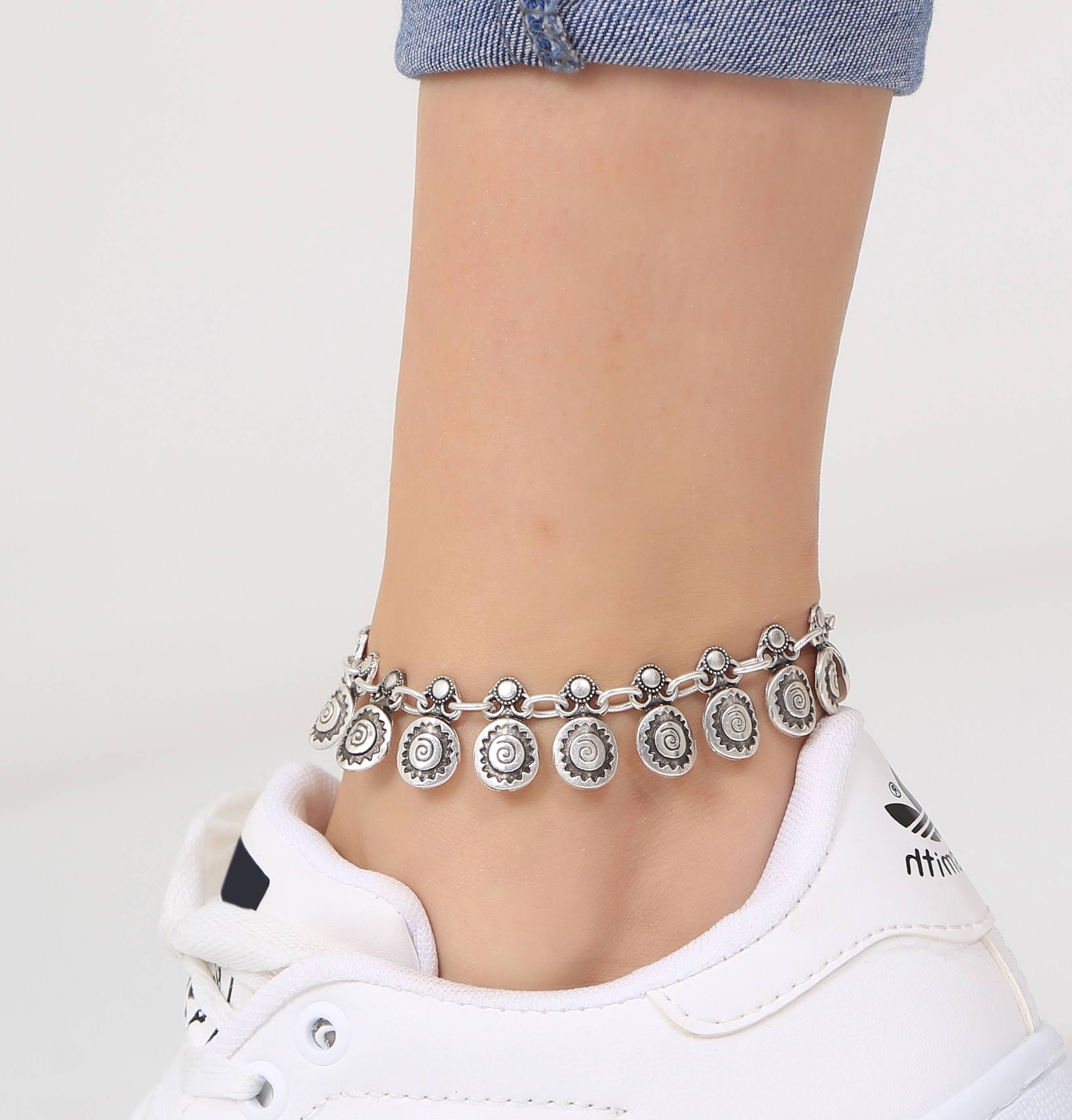 AVENS - Vente Bracelets de cheville - Chaîne de cheville bohème argentée plaquée, design spiralé2